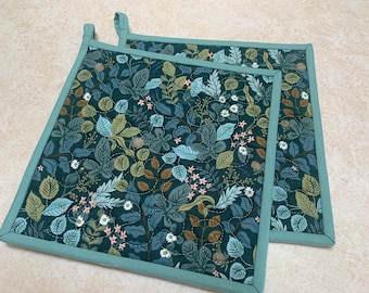 Rifle Paper Co. Potholders, Vintage Garden in Hunter Green potholders, Set of 2 Quilted Pot Holders, 8 1/2" x 8 1/2"