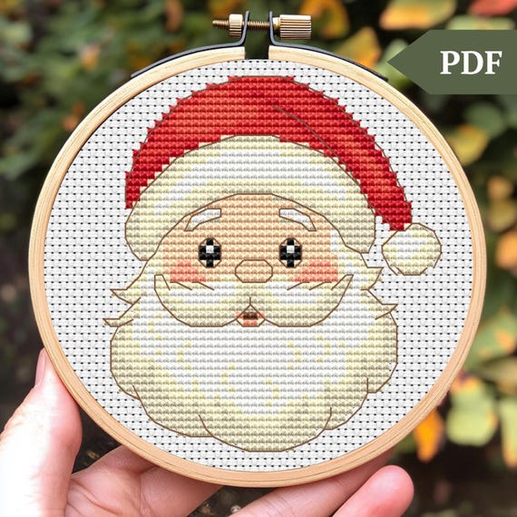 クロスステッチ完成品　サンタクロース サンタクロースのクロスステッチパターン、刺繍、クリスマスプレゼント