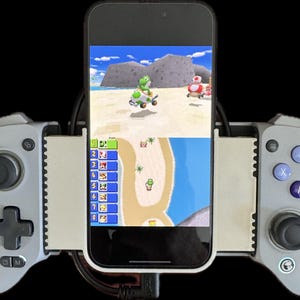 Gamesir G8 Galileo iPhone Vertical Insert for Emulation - Etsy