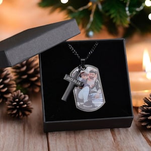 Aangepaste fotoketting met kruis - gepersonaliseerde foto- en tekstketting, herenherdenkingshalsketting, beste cadeaus voor hem, vaderdagcadeau