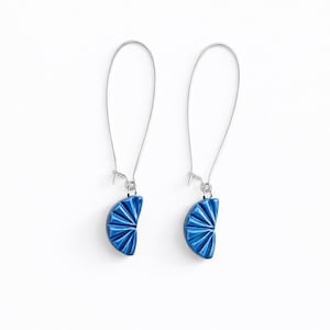 Ceramic crescents