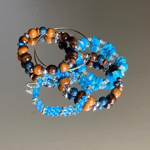 Blue and brown bracelet set
