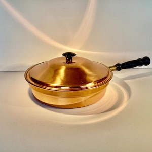 9.5” Copper Saucepan with Lid Home and Living Decor Kitchenware Cookware Serveware French Country Farmhouse Kitchen Decoration gifts for Mom