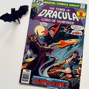 Tomb of DRACULA #47 Lord Of Vampires  -  Vintage horror comic book 1976