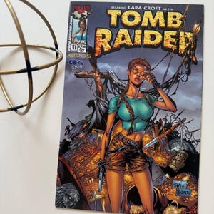 TOMB RAIDER #11 | Lara Croft -  Vintage RARE old comic book 2001 | Very Good Condition | Top Cow