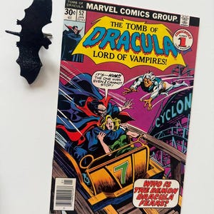 Tomb of DRACULA #52 Lord Of Vampires - Vintage horror comic book 1977 | Blade and Hannibal King