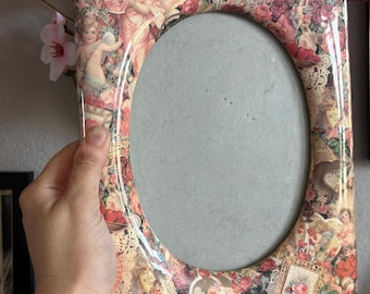 Vintage Cherub Picture Frame