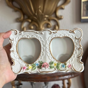 Vintage Lefton small porcelain double frame with flowers