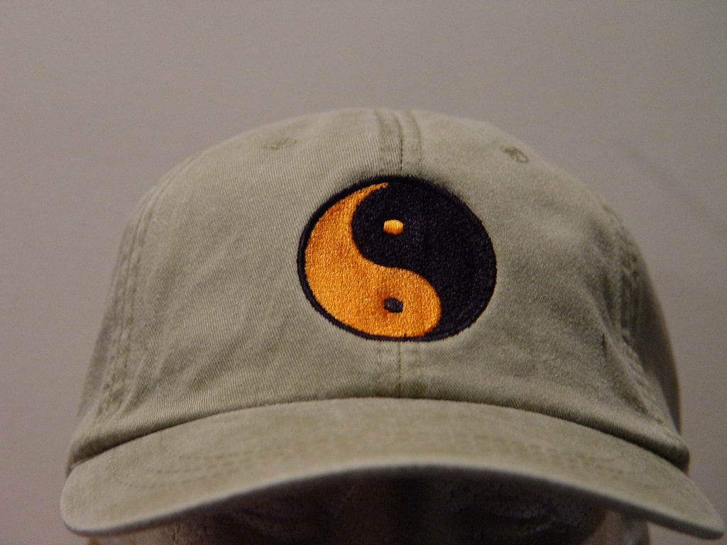 陰陽シンボルハット - 刺繍入り中国哲学メンズレディースキャップ