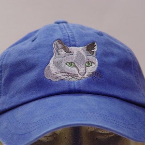 ロシアンブルーキャットハット - 刺繍入りメンズ レディース ベースボール ギフトキャップ - 刺繍入りアパレル - 24色 ママ パパ ネコ ペットキャップ シルバーコート