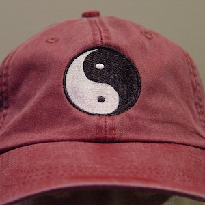 Embroidered Chinese Philosophy Men Women Cap 6 Two Tone Color Mom Dad Gift Caps Available YIN YANG Symbol Hat Price Embroidery Apparel