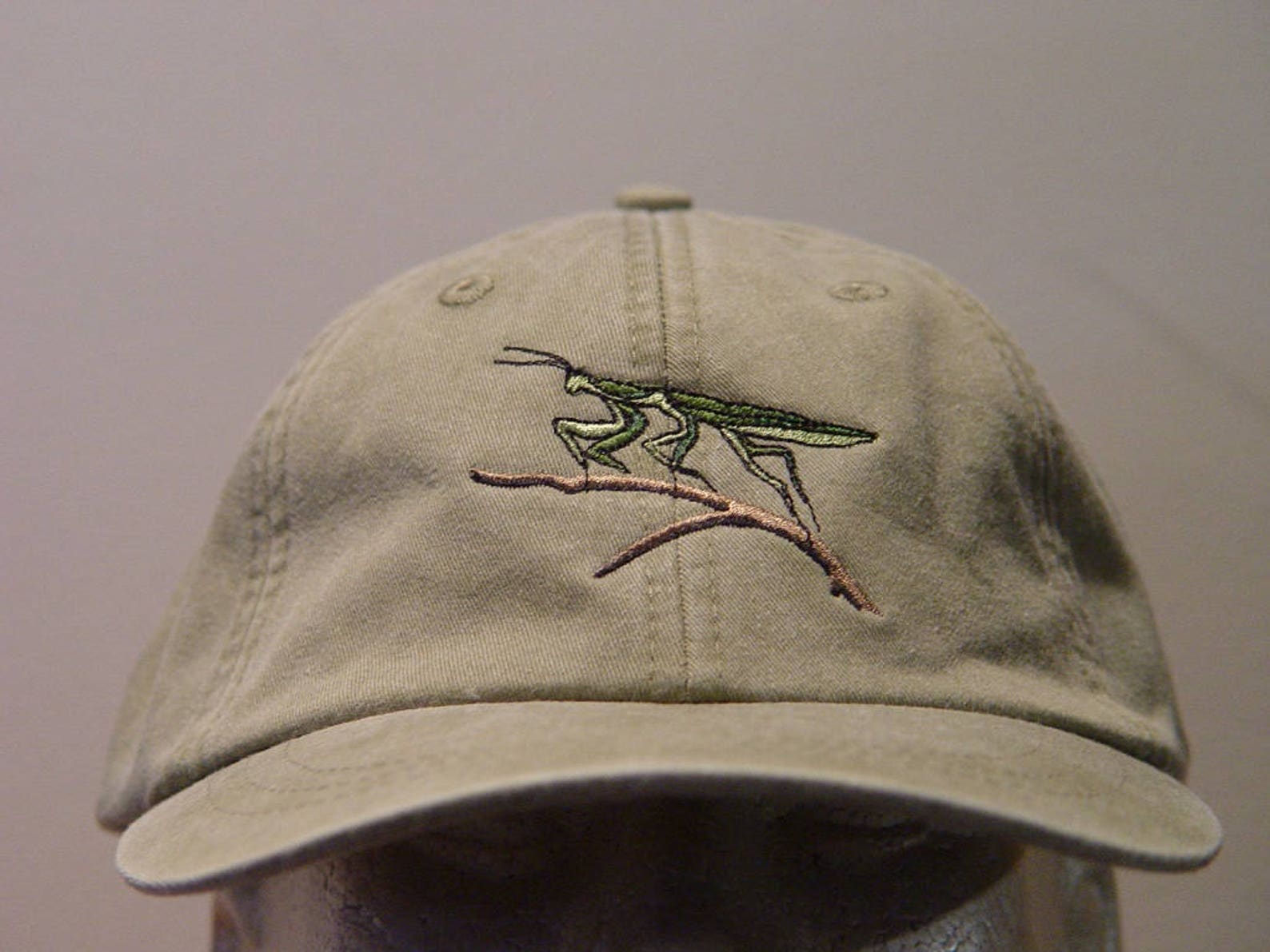 Praying Mantis Insect Hat - One Embroidered Women Men Wildlife Cap ...