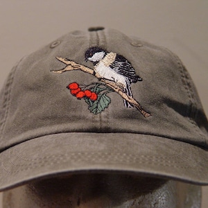 Casquette cadeau mésange noire brodée homme femme - Prix vêtements de broderie - 24 couleurs faune Amérique du Nord maman papa casquettes