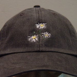 WHITE FIELD DAISY Flower Hat - Embroidered Garden Men Women Cap - 24 ...