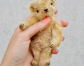 PATTERN PDF: Maxwell the Little Mohair Teddy Bear