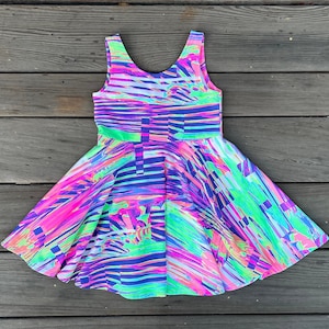 Ropa color neon para niñas store