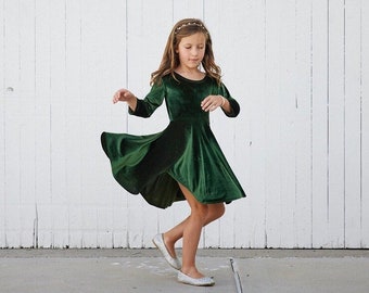 Mossy Green or Hunter Green, Velveteen Girls Twirl Dress, Holiday photoshoot, Full Circle Skirt, Super Twirly, Very Soft, Velvet