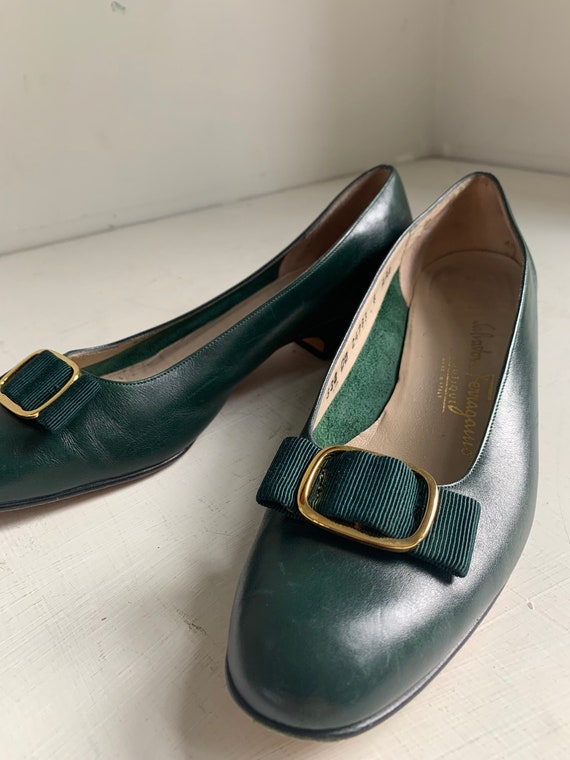 Vintage Salvatore Ferragamo Vera Pumps Dark Green 8AAA - Etsy