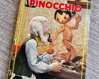 Pinocchio Puppet Storybook Pictures by A and S Hijikata  1970