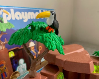 Playmobil 3017 treasure cave mayan explorer