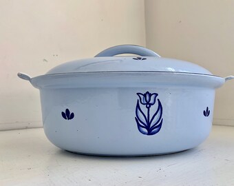 Vintage DRU blue enamel pot made in Holland