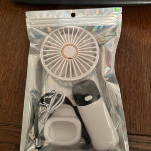 Personal handheld 5 speed rechargeable fan