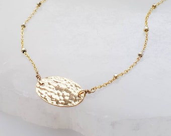 Oval Disk Necklace • Gold Dotted Chain • Hammered Disc Pendant • Simple Gold Necklace • Minimalist Jewelry • Gift For her