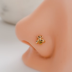 Little Bee Nose Stud • L Bend Nose Jewelry • Tiny Bee Nose Jewelry • Cute Nose Stud • Surgical Steel • 20 Gauge • Gold Honey Bee