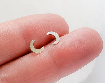 14k Gold Crescent Moon Studs • Tiny Gold Earrings • Stud Earrings • Gold Crescent Moon Earrings • Gold Studs • Gift For Her