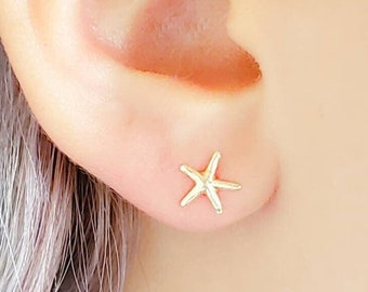 Delicate Starfish Studs • Tiny Starfish Earrings • Minimalist Earrings • Gold Starfish Studs • Beach Themed Jewelry • Cute Little Starfish