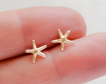 Tiny Starfish Studs • Delicate Starfish Earrings • Minimalist Earrings • Gold Starfish Studs • Beach Themed Jewelry • Cute Little Starfish