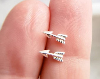 Little Arrow Earrings • Tiny Arrow Studs • Silver Arrow Studs • Tiny Boho Arrows • Festival Jewelry • Arrow Tragus Earring • Delicate Arrows