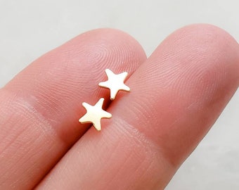 Little Star Studs • Tiny Earrings • Gold Star Studs • Delicate Stud Earrings • Minimalist Earrings • Post Earrings • Dainty Studs