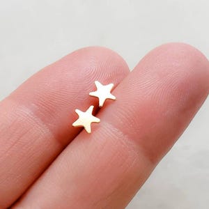 Little Star Studs • Tiny Earrings • Gold Star Studs • Delicate Stud Earrings • Minimalist Earrings • Post Earrings • Dainty Studs