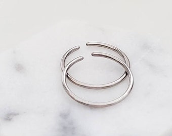 Thin Titanium Endless Hoops • Tiny Hoops • Skinny Hoop • Seamless Hoops • F67 Implant Grade • Cartilage • Tragus • Septum • Nose Ring • 22g