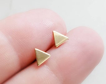 Small Triangle Studs • Geometric Earrings • Gold Triangular Earrings • Minimalist Earrings • Post Earrings • Modern Studs