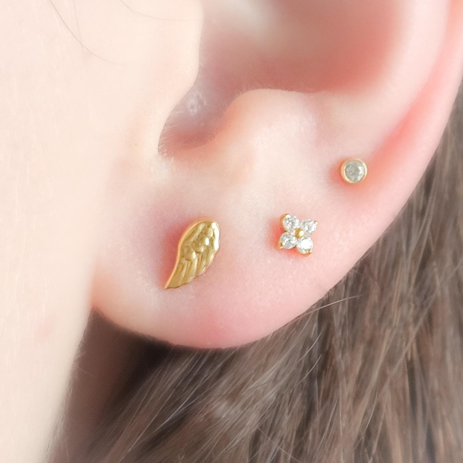 King Crown Setting Stud Earrings (14K) – J King Crown Setting Stud Earrings (14K) – J