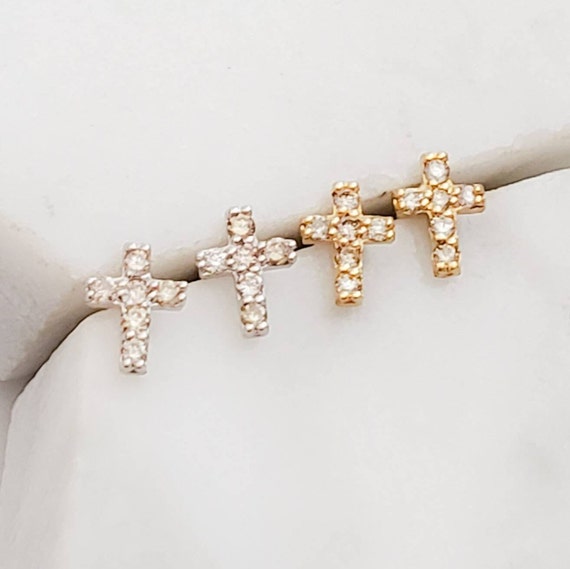 Beautiful Diamond Tops at very affordable price | Branded diamond 💎  Jewellery @JEWELLERYMART - YouTube