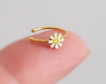 Dainty Daisy Nose Ring • Delicate Nose Hoop • Body Jewelry • Flower Nose Ring • 20 Gauge • Enamel Daisy