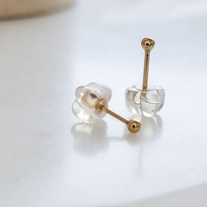  Extra Pairs Poke Free Earring Threaded Screw Back Replacements  / 18K White Gold Vermeil Hypoallergenic Extra Secure No Poke Threaded Screw  On Earring Backs for Drooping Studs/CMD Earrings Only: Clothing, Shoes