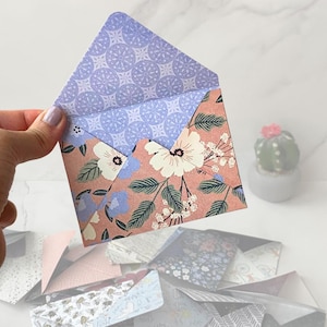 Lot de 5 mini enveloppes 3 x 5 faites main, enveloppes à motif, pochettes pour journaux, enveloppes pour cartes-cadeaux, notes d'amour, escargot