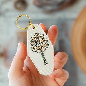 Motel Keychain happy Flower, Motel Keychains, Vintage Keychain, Retro Keychains, Keychain Gift, Hotel Keychain