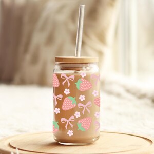16oz Strawberry Flower Glass Cup – Summer Coquette Bow Drinkware Glass Cup With Lid And Straw