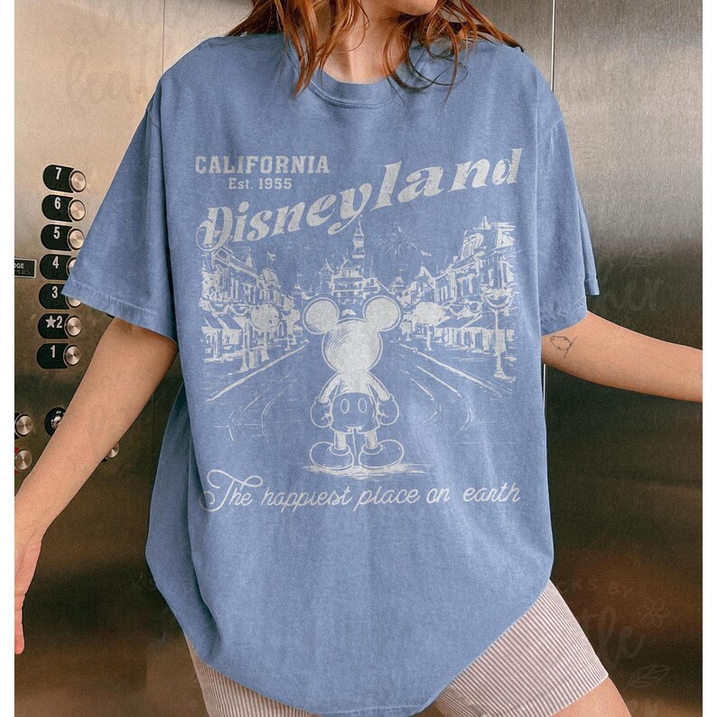 レトロなディズニーランドコンフォートカラーシャツ、ディズニーヴィンテージTシャツ、地球上で最も幸せな場所、ミッキーと仲間たちのTシャツ、スペースマウンテンディズニーバケーション 画像 13