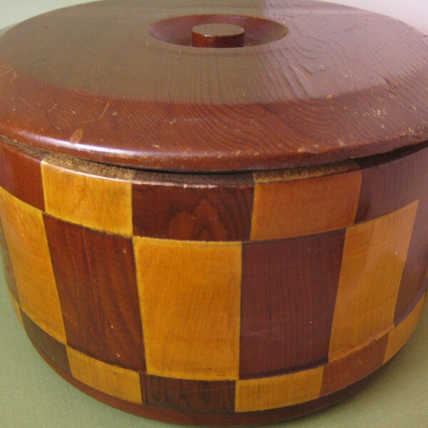 Redwood bowl lidded container California Redwood forest. Standard Specialty Co. San Francisco