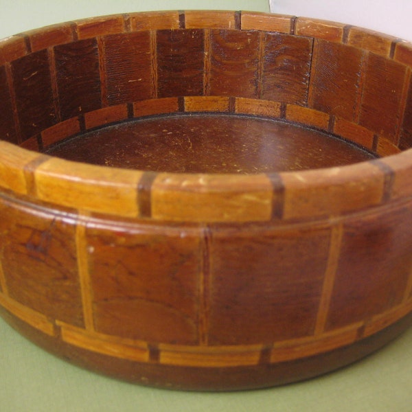 Gorgeous Redwood bowl checkerboard