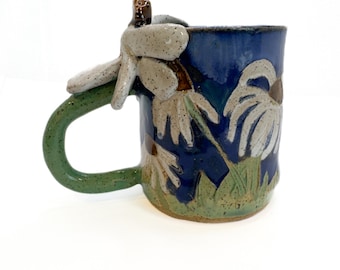 Daisy Flower sculpted mug handmade