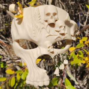The Mask of the Forgotten
