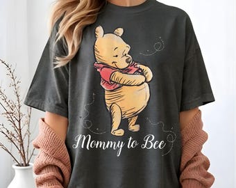 Mommy To Bee Sweatshirt, Pooh Mommy Sweatshirt ,Pregnancy Reveal Sweatshirt, New Mom Sweatshirt, New Mom Gift Shirt, Mothers Day Gift Shirt