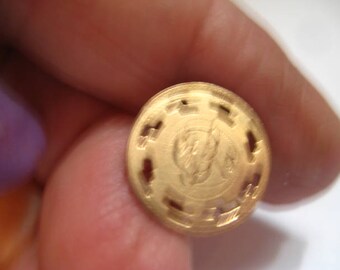 Antique Gold Plated Button with Monogram GR Engraved in the Top Excellent Condition